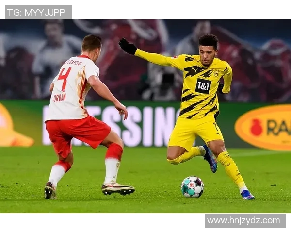 足球明星相似度分析与比较探讨揭示运动员风格与特征的共通性 足球明星相似度分析与比较探讨揭示运动员风格与特征的共通性